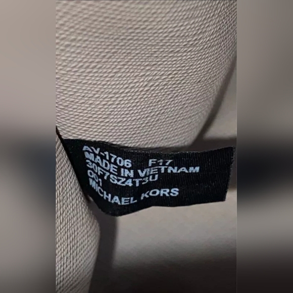 Michael Kors MK Dark Brown Black Grommet Mercer Studded Tote Bag purse Handbag - Picture 9 of 10